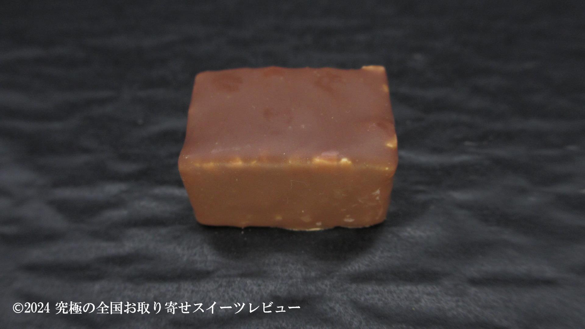 ロシェ レの正面