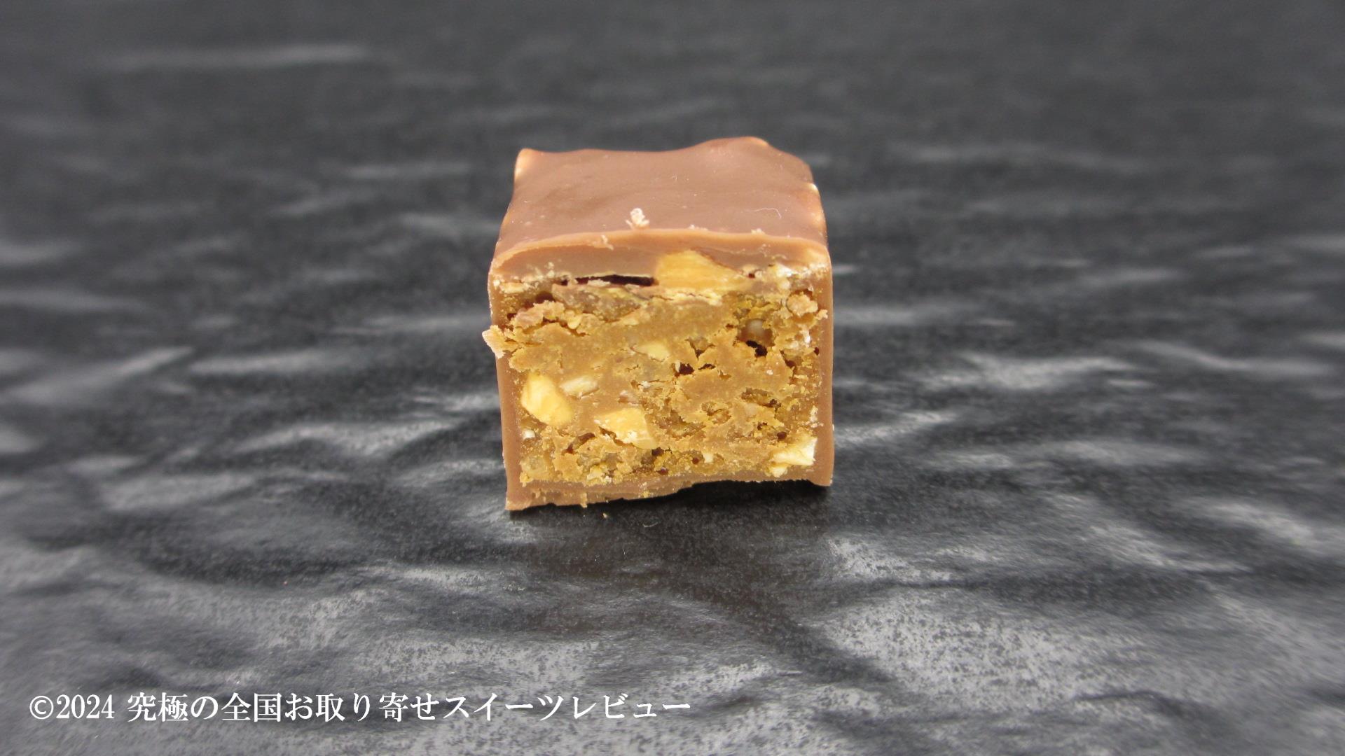 ロシェ レの断面