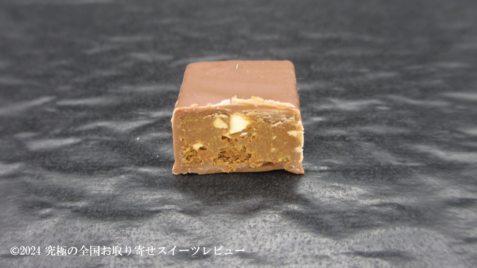 クリスタルの断面