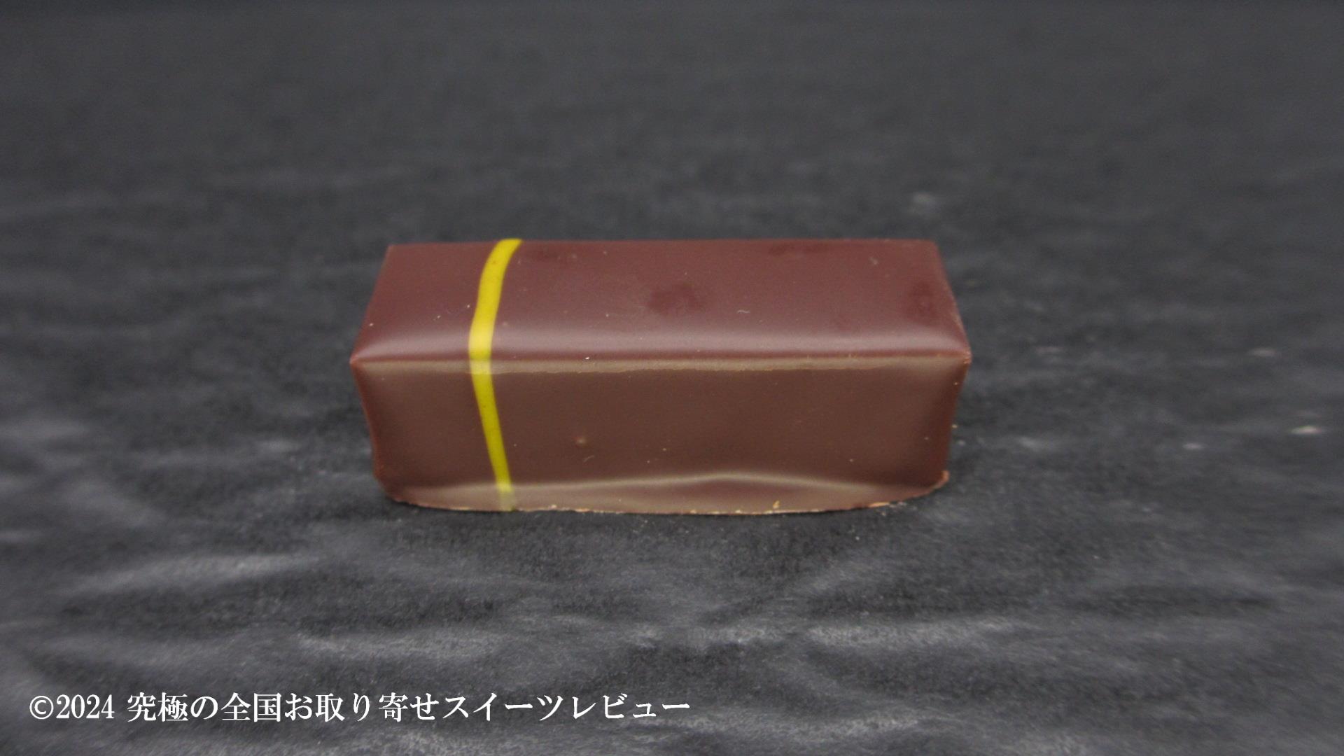 アンダルシアの正面の断面