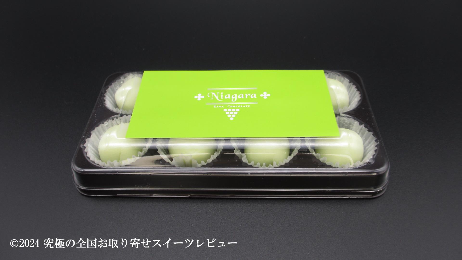 レアチョコレート ナイアガラの化粧箱の中身１の画像